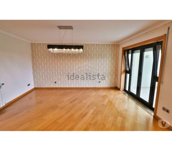 Apartamento T4, compra por 325.000,00€ em Águeda (AVR 00443)