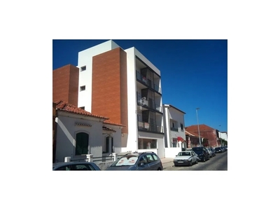Apartamento para comprar em São João Baptista, Portugal