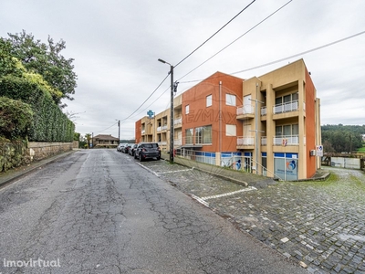 Apartamento T3 à venda em Vila Nova de Famalicão