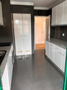 Apartamento T3 em Porto de 120,00 m2