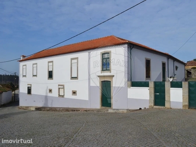 Casa para comprar em Serzedo e Perosinho, Portugal