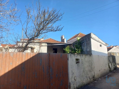 Casa tradicional T3 em Lisboa de 75,00 m²