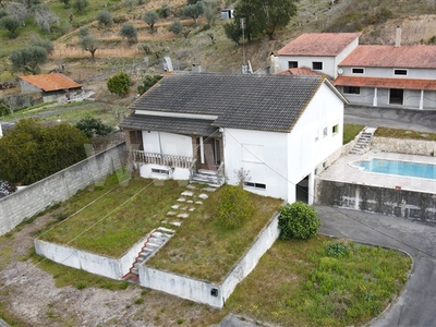 Moradia T3 / Ourém, Nossa Senhora da Piedade