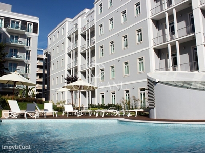 Apartamento T2 em condomínio de luxo com jardim e piscina...