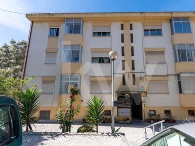 Apartamento T3 para venda em Alhandra