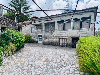 Casa Rústica T2 à venda em Vila Franca