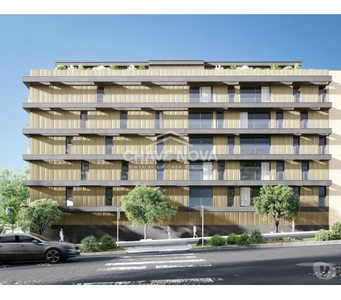 Apartamento T4 Duplex com terraço no centro da cidade de Aveiro,