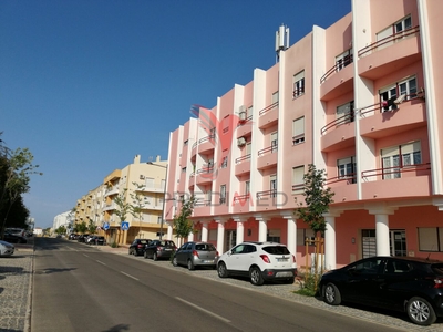 2 Apartamentos - Para Investimento - Grândola,