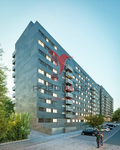 Penthouse T4 Duplex com terraço - Condomínio Fechado - Leça da Palmeira,