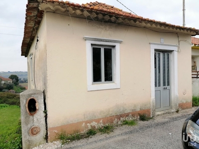 Casa de aldeia T2 em Porto de Mós - São João Baptista e São Pedro de 123 m²