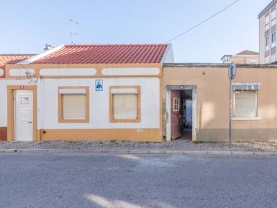 Casa para comprar em Alhandra, Portugal