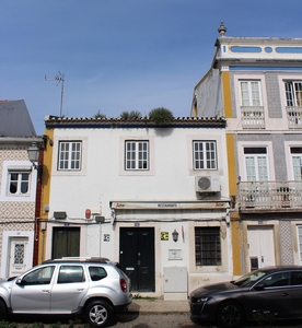 Edifício para comprar em Alhandra, Portugal