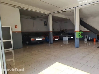 Estacionamento para comprar em Vila Nova de Famalicão, Portugal