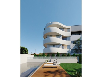 Apartamento T2 Duplex | Varanda | Canidelo, V.N.Gaia