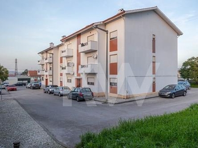 Apartamento T3 , 1º Andar, na Urbanização S. Bento, S. Martinho do Bispo, Coimbra | Habitação ou Investimento