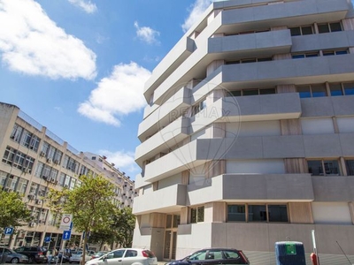 Apartamento T3 à venda em Santo António, Lisboa