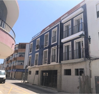 Apartamento T3 à venda na Rua José Joaquim Marques