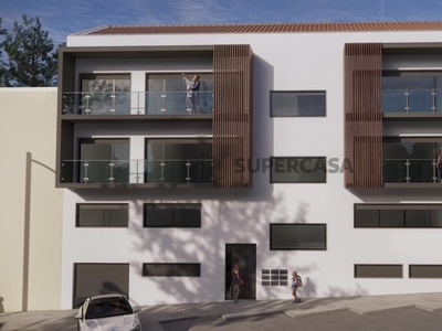 Apartamento T3+1 Duplex à venda na Rua Vasco da Gama