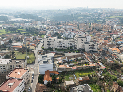 Apartamento para comprar em Rio Tinto, Portugal