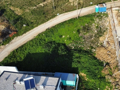 Terreno com Projeto Aprovado em Vialonga
