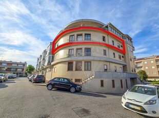 Apartamento T3 à venda em Urgezes, Guimarães