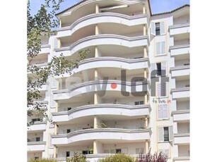 Apartamento T3 - Cascais