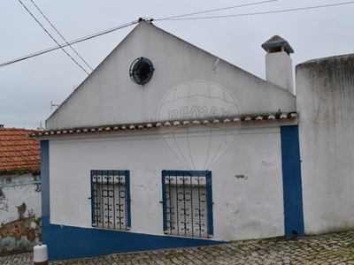 Moradia T2 à venda em Alcácer do Sal (Santa Maria do Castelo e Santiago) e Santa Susana, Alcácer do Sal