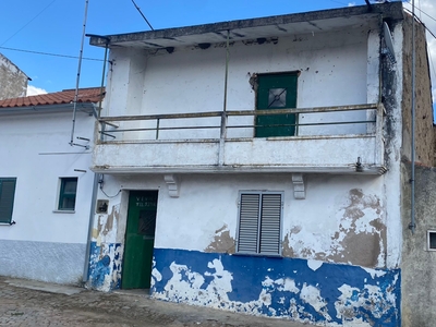 Moradia para remodelação em Zebreira - Idanha-a-Nova - Centro de Portugal
