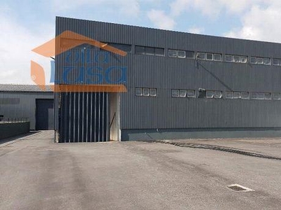 Armazém industrial 1440 m2 Vilar Paraíso - Vila Nova de Gaia