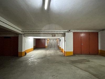 Garagem à venda em Póvoa de Varzim, Beiriz e Argivai, Póvoa de Varzim
