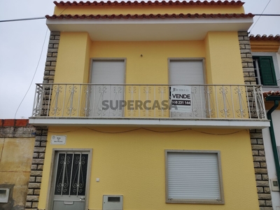 Moradia T2 Duplex à venda em Escalos de Baixo e Mata