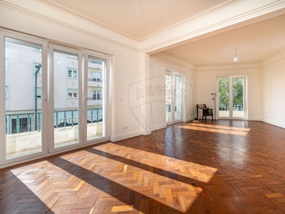 Apartamento T4 para arrendar em Avenidas Novas, Lisboa