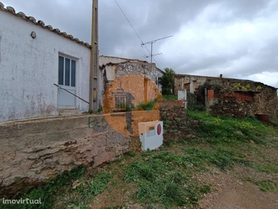 Casa para comprar em Azinhal, Portugal