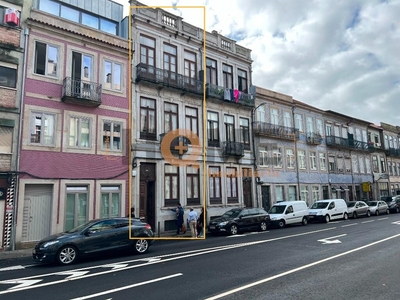 Excelente oportunidade Prédio RESIDENCIAL Bonfim - Porto