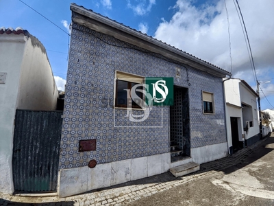 Moradia Isolada T3 à venda em São Miguel do Rio Torto e Rossio Ao Sul do Tejo