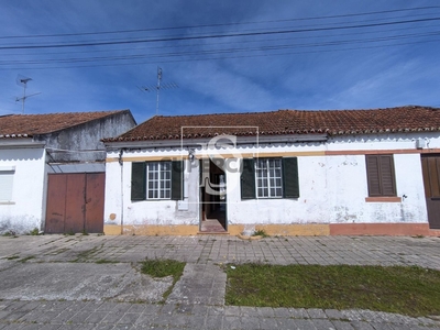 Moradia T3 à venda em Abrantes (São Vicente e São João) e Alferrarede