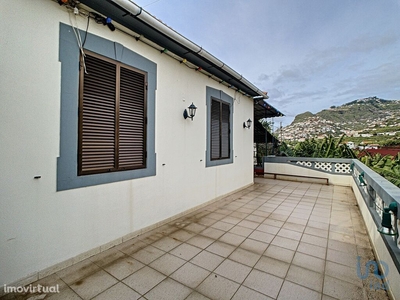 Casa T3 em Madeira de 137,00 m2