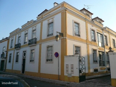 LHA1960 - T3 Duplex para arrendar em Santarém