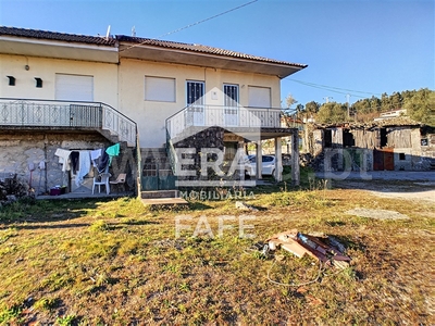 Moradia Geminada T2 / Fafe, Moreira do Rei e Várzea Cova