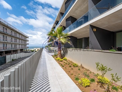 Penthouse Duplex 03 Suites NOVA Terraço com Jacuzzi Praia Canidelo