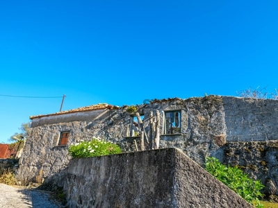 Casa Rústica T1 à venda em St.Tirso, Couto (S.Cristina e S.Miguel) e Burgães