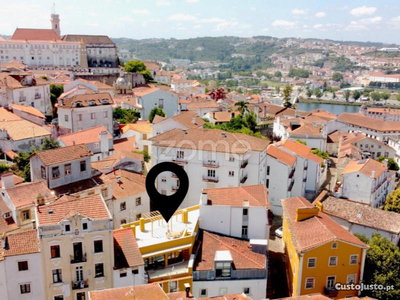 Apartamento T1 Localizado Na Alta De Coimbra