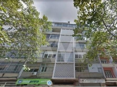Apartamento T2 com 69m2 | Penha de França