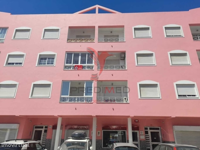 Prédio urbano destinado a Hotel/Residencial em Coruche