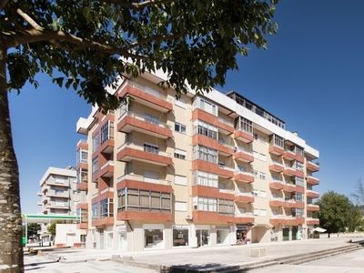 Apartamento T3 REMODELADO no Centro da Cidade de Braga