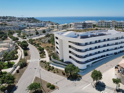 Novo apartamento T2+1, para venda em Porto de Mós, Algarve