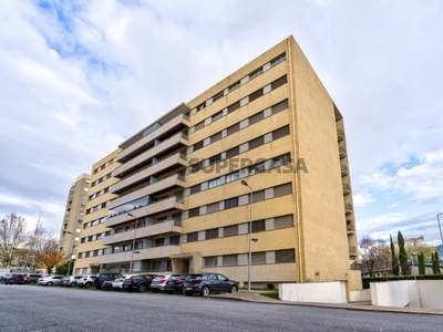 Apartamento T4 à venda em Braga (São Víctor)