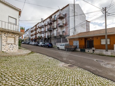 Apartamento T2 à venda em Mira de Aire, Porto de Mós