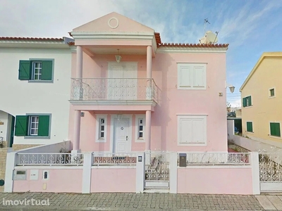 Casa para alugar em Santa Susana, Portugal