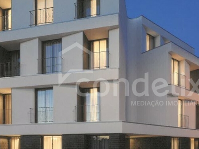Apartamento T0 com terraço, para venda em Paranhos